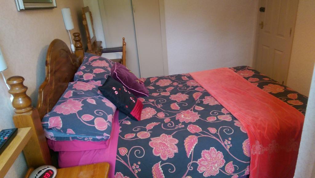 Brynhonddu Country House B&B アバーガベニー エクステリア 写真