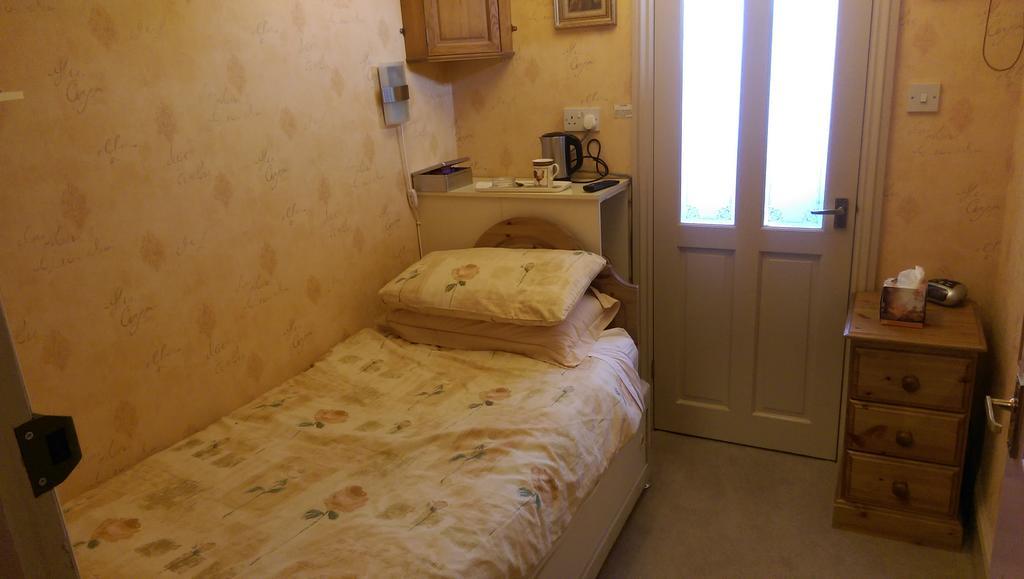 Brynhonddu Country House B&B アバーガベニー エクステリア 写真