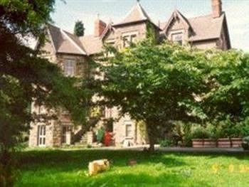 Brynhonddu Country House B&B アバーガベニー エクステリア 写真